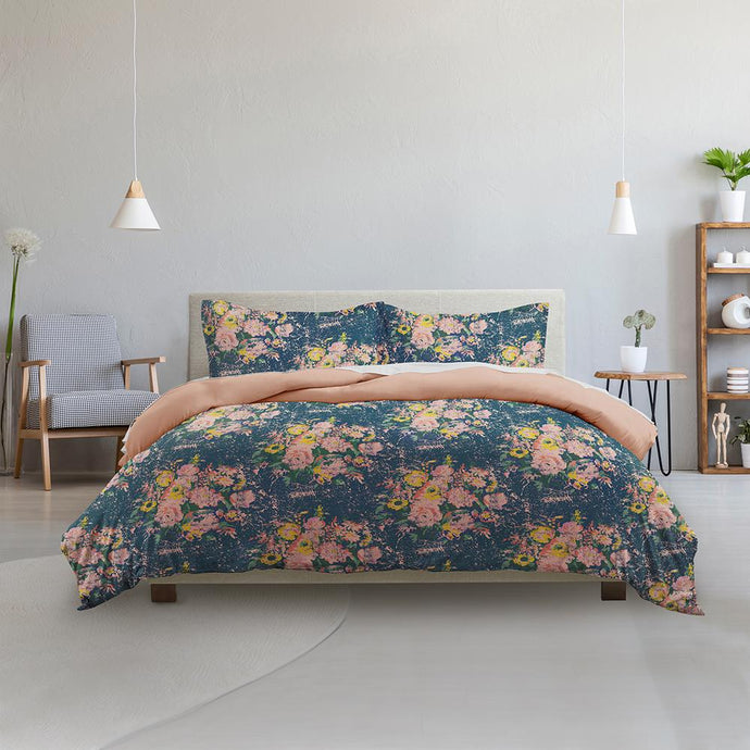 Made Supply Co. 3 Piece Bouquet Floral Reversible Comforter Set, C2 Image