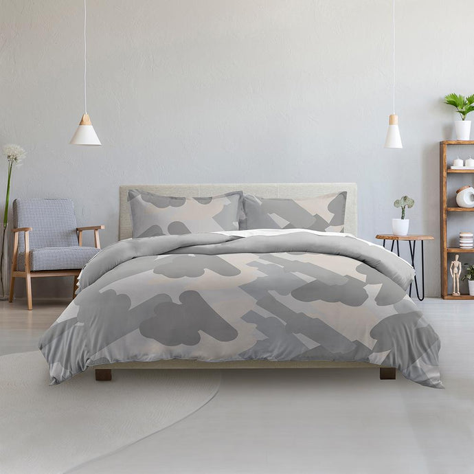 Made Supply Co. 3 Piece Painterly Reversible Comforter Set, C2 Image